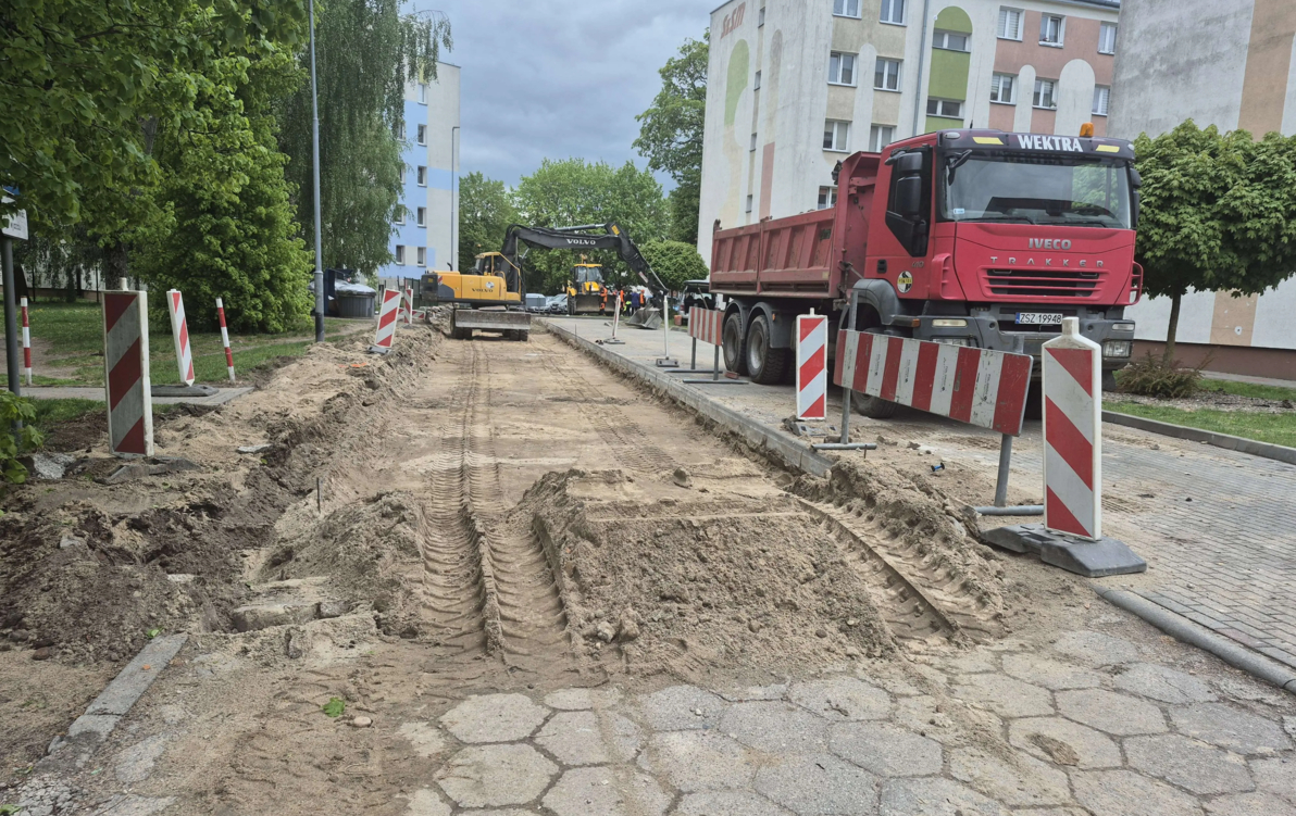 aktualność: Ruszyła inwestycja drogowa na szczecineckim osiedlu Mierosławskiego 